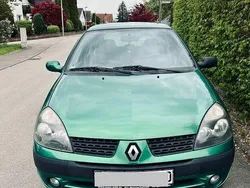 Grün Gebraucht 2011 Renault Clio II Expression Kleinwagen | 1.540 € (Fairer Preis)