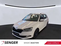 Candy weiss Gebraucht 2022 Skoda Fabia Ambition Kombi | 14.880 € (Fairer Preis)