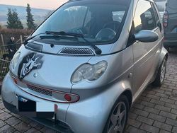 Grau Gebraucht 2003 Smart ForTwo Cabrio Cabrio | 1.400 € (Fairer Preis)