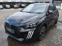 Schwarz Neu 2024 Peugeot e-208 GT Kleinwagen | 33.950 € (Etwas zu teuer)
