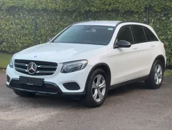 Weiß Gebraucht 2018 Mercedes GLC350 Night SUV | 20.595 € (Fairer Preis)