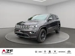 Grau Gebraucht 2019 Jeep Grand Cherokee Overland SUV | 29.990 € (Fairer Preis)