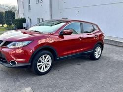Gebraucht 2015 Nissan Qashqai Acenta SUV | 9.100 € (Etwas zu teuer)