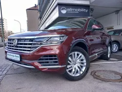 Rot Gebraucht 2019 VW Touareg SUV | 38.900 € (Fairer Preis)