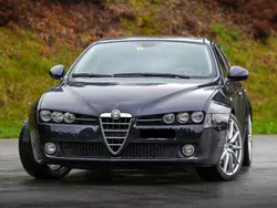 Schwarz Gebraucht 2009 Alfa Romeo 159 Kombi | 2.990 € (Fairer Preis)
