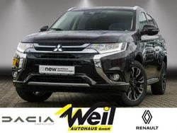 Rubinschwarz (metallic) Gebraucht 2017 Mitsubishi Outlander P-HEV Top SUV | 16.990 € (Guter Preis)