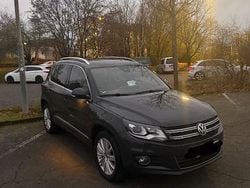 Grau Gebraucht 2015 VW Tiguan Sport SUV | 18.300 € (Fairer Preis)