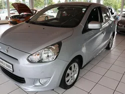 Silber Gebraucht 2015 Mitsubishi Space Star Kleinwagen | 7.910 € (Etwas zu teuer)