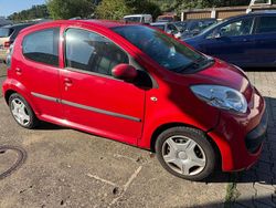 Rot Gebraucht 2008 Citroën C1 Style Kleinwagen | 800 € (Superpreis)