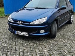 Blau Gebraucht 2006 Peugeot 206 Kleinwagen | 1.500 € (Guter Preis)