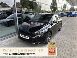 Karbon schwarz metallic Gebraucht 2024 Opel Corsa Limousine | 15.995 € (Guter Preis)