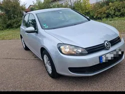 Silber Gebraucht 2009 VW Golf VI Kleinwagen | 3.500 € (Guter Preis)