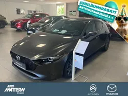 Grau Neu 2025 Mazda 3 Limousine | 29.989 € (Etwas zu teuer)