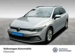 Reflexsilber metallic Gebraucht 2022 VW Golf VIII Life Kombi | 18.760 € (Guter Preis)