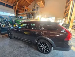 Braun Gebraucht 2019 Volvo V90 CC Pro Kombi | 32.500 € (Fairer Preis)