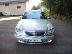 Silber Gebraucht 2010 Mercedes S320 Limousine | 2.250 €