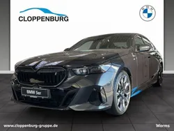 Grau Gebraucht 2024 BMW i5 M Sport Limousine | 69.985 €