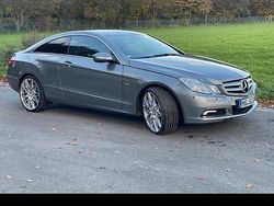 Silber Gebraucht 2010 Mercedes E350 Coupé | 7.000 € (Superpreis)