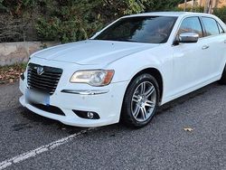 Weiß Gebraucht 2013 Lancia Thema Limousine | 9.900 € (Guter Preis)