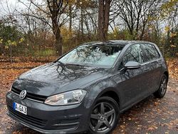 Grau Gebraucht 2014 VW Golf VII Limousine | 8.990 € (Fairer Preis)
