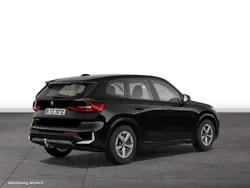 Schwarz Gebraucht 2024 BMW iX1 SUV | 48.684 € (Teuer)