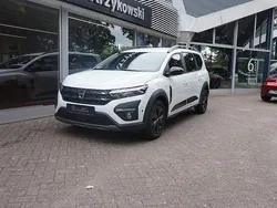 Weiß Gebraucht 2022 Dacia Jogger Extreme Limousine | 18.950 € (Fairer Preis)