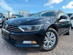 Schwarz Gebraucht 2018 VW Passat Limousine | 8.990 € (Guter Preis)