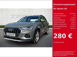 Grau Gebraucht 2023 Audi Q3 Advanced SUV | 33.725 € (Guter Preis)