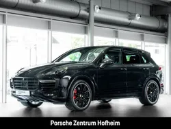 Tiefschwarzmetallic Gebraucht 2016 Porsche Cayenne GTS SUV | 46.900 € (Teuer)