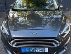 Grau Gebraucht 2017 Ford S-MAX Titanium Van / Kleinbus | 17.099 € (Guter Preis)