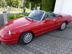 Rot Gebraucht 1992 Alfa Romeo Spider Cabrio | 25.900 €
