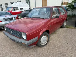 Rot Gebraucht 1984 VW Golf II Kleinwagen | 749 €