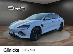 Weiß Gebraucht 2024 BYD Seal Design Limousine | 38.440 € (Etwas zu teuer)