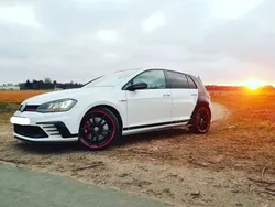 Weiß Gebraucht 2016 VW Golf VII GTI Clubsport Limousine | 22.999 € (Fairer Preis)