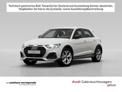 Weiß Gebraucht 2024 Audi A1 Sportback Kleinwagen | 27.939 € (Teuer)