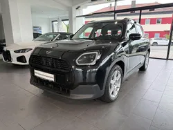 Schwarz Gebraucht 2024 Mini Countryman SUV | 34.890 €