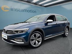 Blau Gebraucht 2022 VW Passat Kombi | 33.599 € (Teuer)