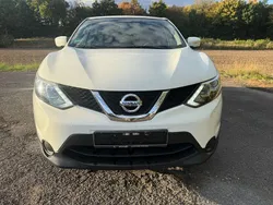 Weiß Gebraucht 2014 Nissan Qashqai Acenta SUV | 5.850 € (Superpreis)