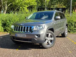 Grau Gebraucht 2012 Jeep Grand Cherokee Overland SUV | 10.900 € (Fairer Preis)