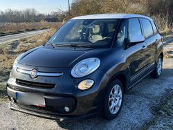 Grau Gebraucht 2014 Fiat 500L Living Van / Kleinbus | 7.500 € (Fairer Preis)