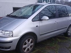 Silber Gebraucht 2007 VW Sharan Highline Van / Kleinbus | 1.900 € (Superpreis)