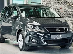 Grau Gebraucht 2018 Seat Alhambra Style Van / Kleinbus | 20.990 € (Superpreis)