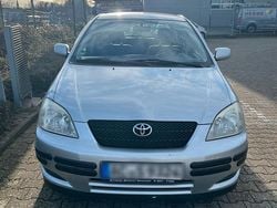 Silber Gebraucht 2002 Toyota Corolla Kleinwagen | 1.999 € (Guter Preis)