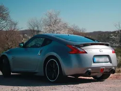 Silber Gebraucht 2010 Nissan 370Z Pack Coupé | 15.999 € (Fairer Preis)