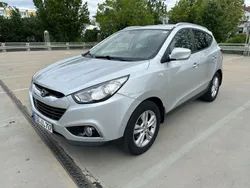 Grau Gebraucht 2011 Hyundai ix35 Premium SUV | 7.400 € (Guter Preis)