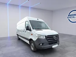 Arktikweiss Gebraucht 2023 Mercedes Sprinter Van | 22.491 €