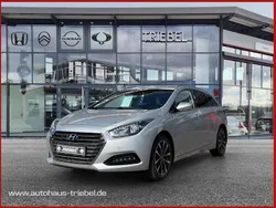 Grau Gebraucht 2016 Hyundai i40 Style Kombi | 10.880 € (Fairer Preis)