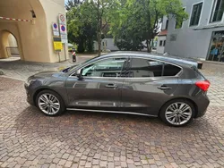 Grau Gebraucht 2019 Ford Focus Vignale Limousine | 21.800 € (Fairer Preis)