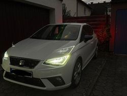 Weiß Gebraucht 2019 Seat Ibiza Beats Kleinwagen | 14.700 € (Etwas zu teuer)