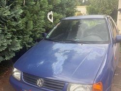 Blau Gebraucht 1999 VW Polo Basis Limousine | 500 € (Superpreis)